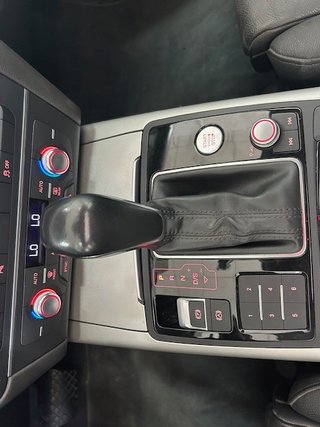Audi A6 S line 2.0 TDI 140kW ultra S tron Avant