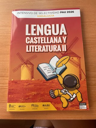 Libro intensivo lengua castellana y literatura PAU