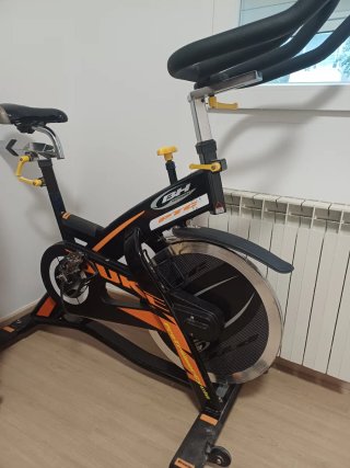 Bicicleta de Spinning BH Fitness