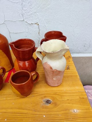 Antiguas Jarras y botellas de cerámica (10 uds)