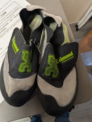 Pies de gato Simond Rock Junior T29