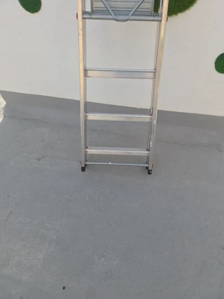 Escalera aluminio 4 peldaños