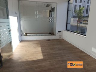 Local comercial en alquiler en Centro en Valdepeñas