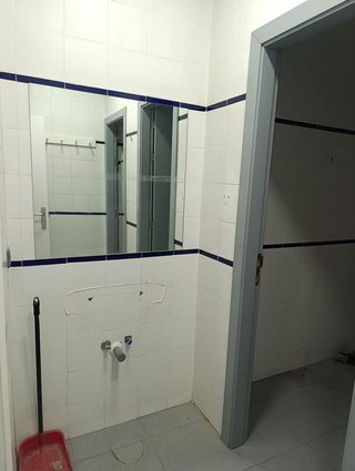 Local comercial en alquiler en Centro en Valdepeñas