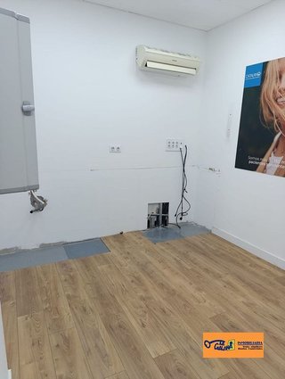Local comercial en alquiler en Centro en Valdepeñas