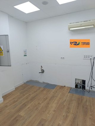 Local comercial en alquiler en Centro en Valdepeñas