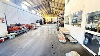 Nave industrial en venta en Villarrubia en Córdoba