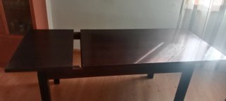 Mesa de Salón de Madera