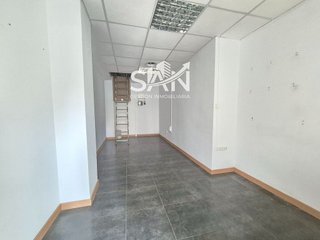 Local comercial en venta en Santo Domingo y San Martín  en Huesca