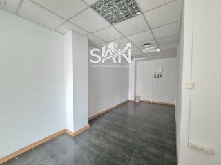 Local comercial en venta en Santo Domingo y San Martín  en Huesca