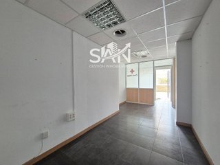 Local comercial en venta en Santo Domingo y San Martín  en Huesca