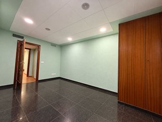 Oficina en venta en Centro en Cáceres