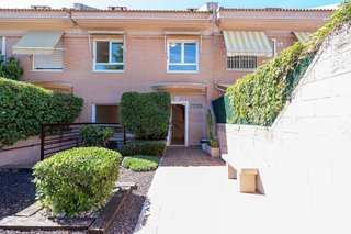 Casa pareada en alquiler en Tres Olivos - Valverde en Madrid