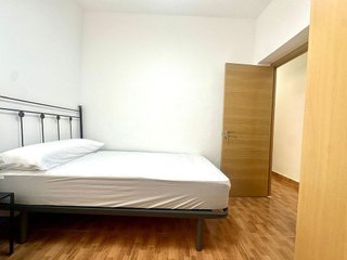 Piso en alquiler en Los Ángeles - Cruz de Caravaca en Almería