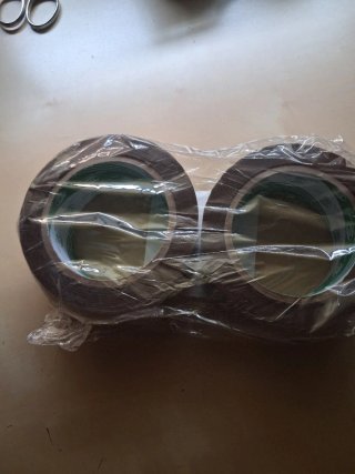 rollos cinta embalaje. 2,5 euros cada uno