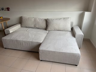 Sofá Cama Beige Corduroy Casi Nuevo