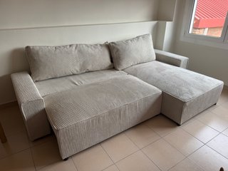 Sofá Cama Beige Corduroy Casi Nuevo