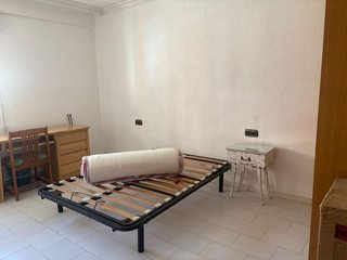 Piso en alquiler en Cervantes en Granada
