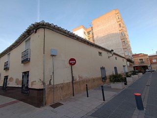 Chalet en venta en Tomelloso