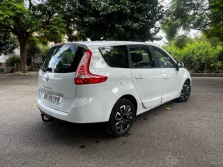 Renault Scenic 2015