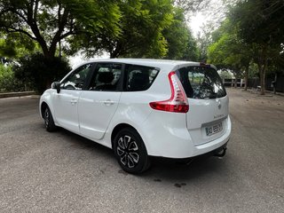 Renault Scenic 2015