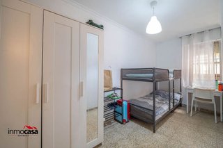 Piso en venta en San Francisco Javier en Granada