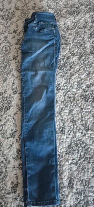 Pantalón Pitillo Salsa Push Up