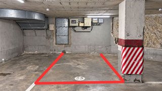 Garaje en venta en Eixample Nord – La Devesa en Girona