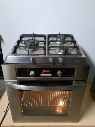 Cocina de gas Teka con horno
