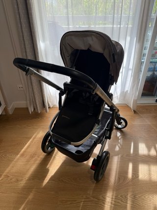 Carrito de bebé UPPAbaby Cruz