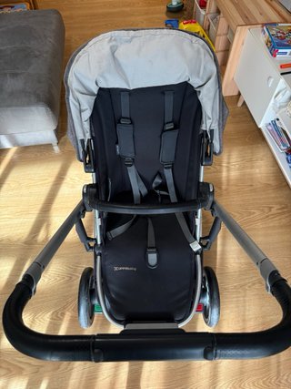 Carrito de bebé UPPAbaby Cruz