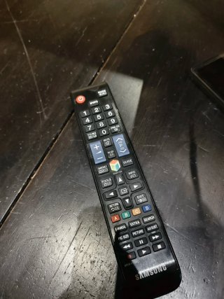 TV Samsung 32"