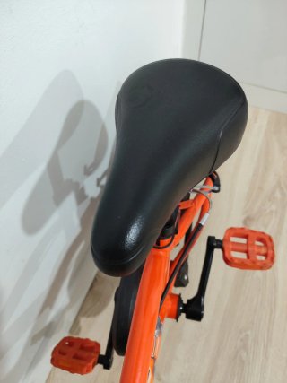 Bicicleta infantil Btwin naranja