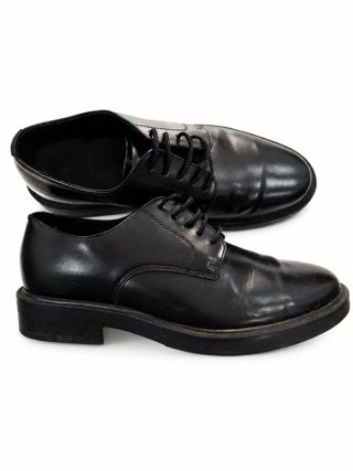 Zapatos de vestir Zara negros