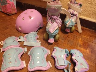 Patines de 4 Ruedas con Set de Protección