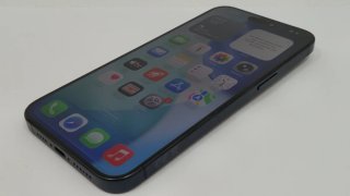 E594528-0 iPhone 15 pro Max 256GB
