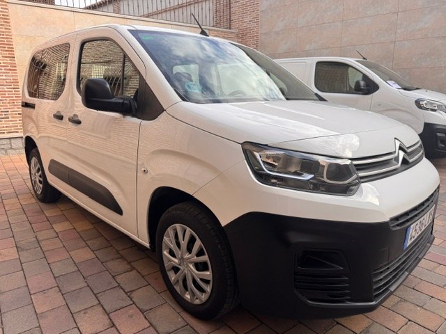 Citroën Berlingo Talla M BlueHDi 1.5 S&S Live 2022