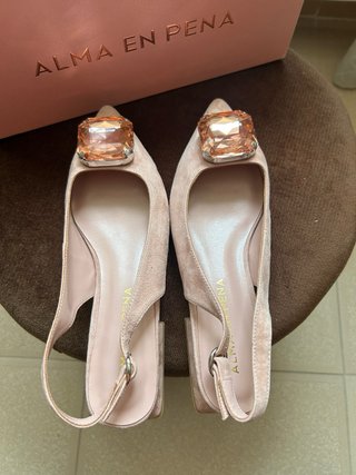 Zapatos Alma en Pena Rosa con Piedra
