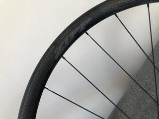 Juego Ruedas Zipp 202 NSW Carbono