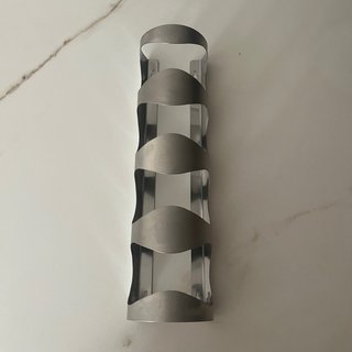 Botellero de Pared para 4 Botellas Acero Inox