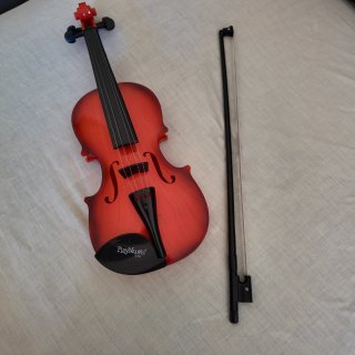 Violín rojo con arco PlayMusic