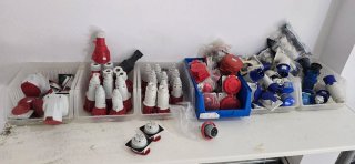 Lote de Material Eléctrico Industrial