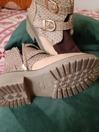 Botines Beige y Marrones