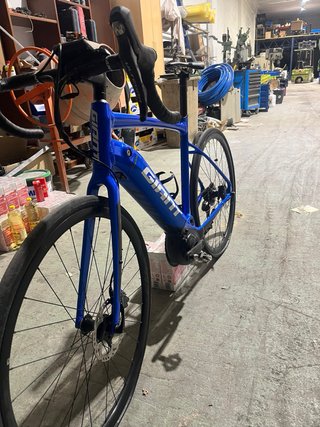 Bicicleta Eléctrica de Carretera Giant Road E+1