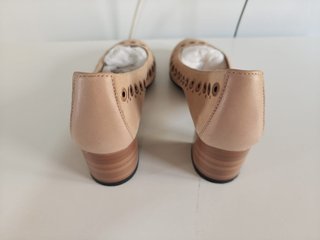 Zapatos Hispanitas Beige Mujer