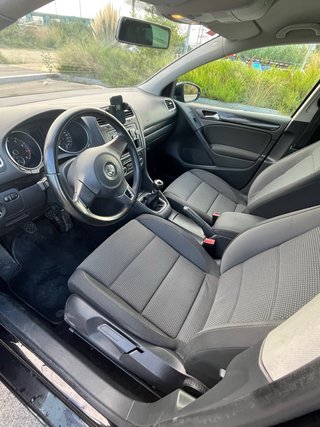 Volkswagen Golf VI