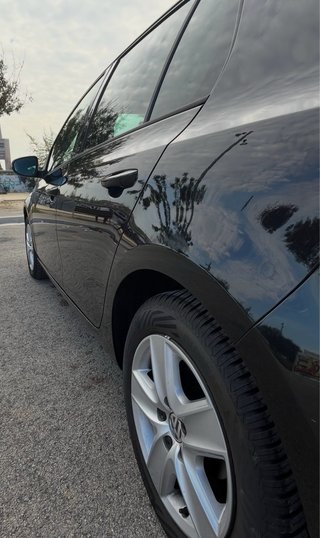 Volkswagen Golf VI