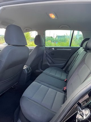 Volkswagen Golf VI