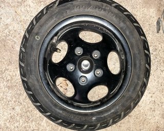 Llanta Zip con Neumático Maxxis 100/80-10
