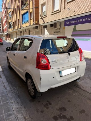 Suzuki Alto 2011
